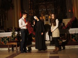 spektakl_20160208_1744081143