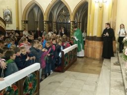 dzpapieski_20171116_1663229064
