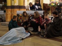 scenki_20171116_1179416357