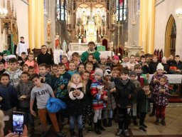 _27_20191211_1899580764